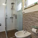 House Emjalemi Daire Pula