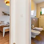 House Emjalemi Daire Pula