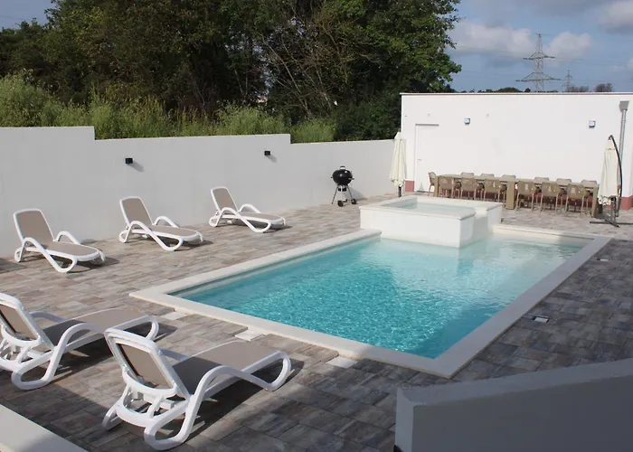 House Emjalemi Lejlighed *