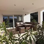 Apartman House Emjalemi Póla