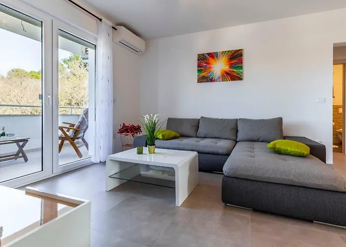 Appartamento House Emjalemi *